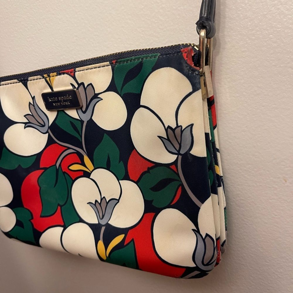 Kate Spade Triple Gusset Dawn Breezy Floral Crossbody Blazer Blue Lightweight - Picture 4 of 11